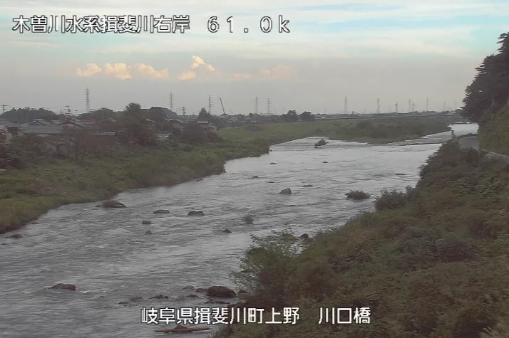 揖斐川川口橋ライブカメラは、岐阜県揖斐川町上野の川口橋に設置された揖斐川が見えるライブカメラです。