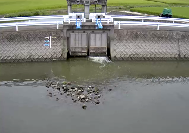牛津川友田排水機場ライブカメラは、佐賀県小城市牛津町の友田排水機場に設置された牛津川が見えるライブカメラです。