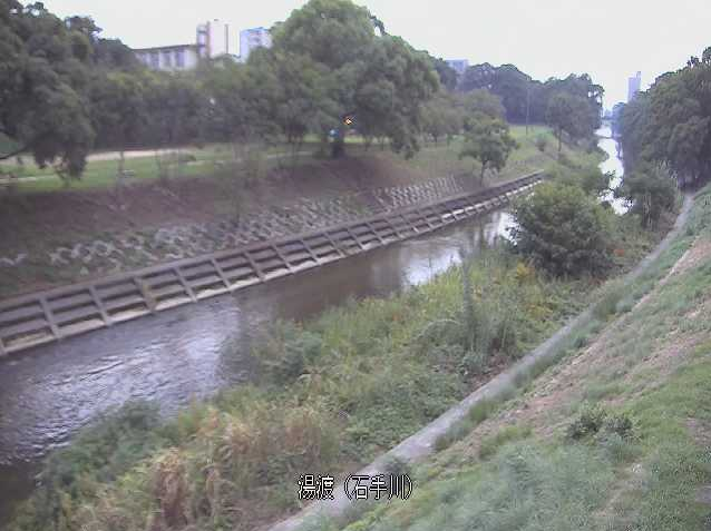 石手川湯渡ライブカメラは、愛媛県松山市樽味の湯渡(松山環状線・湯渡橋上流550m)に設置された石手川が見えるライブカメラです。