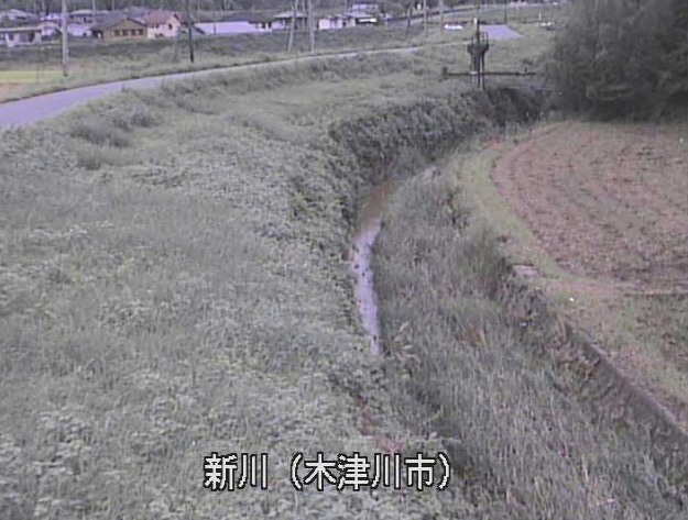 新川木津川ライブカメラは、京都府木津川市加茂町の木津川に設置された新川が見えるライブカメラです。