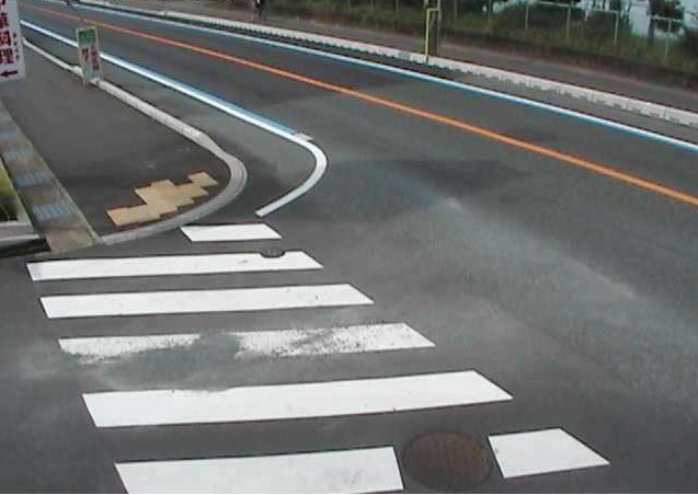 土師宮町土師交差点付近ライブカメラは、京都府福知山市の土師宮町に設置された土師交差点付近が見えるライブカメラです。