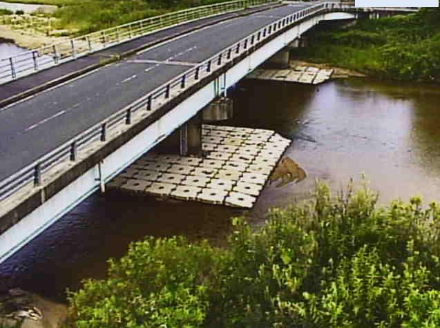 大戸川石居橋ライブカメラは、滋賀県大津市石居の石居橋に設置された大戸川が見えるライブカメラです。