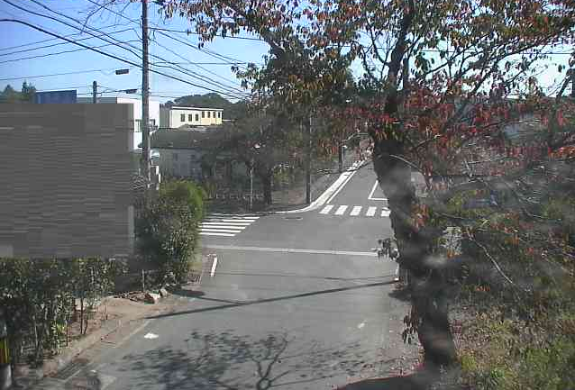 清水消防屯所ライブカメラは、福島県富岡町上郡山の清水消防屯所に設置された福島県道243号小浜上郡山線が見えるライブカメラです。