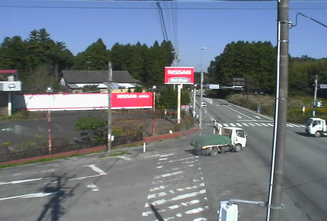 新夜の森交差点ライブカメラは、福島県富岡町本岡の新夜の森交差点に設置された国道6号(陸前浜街道)・福島県道165号夜ノ森停車場線が見えるライブカメラです。