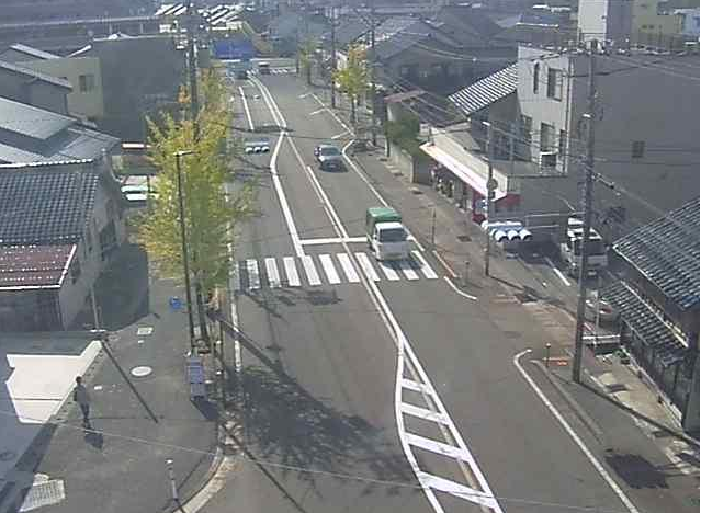 国道359号小坂ライブカメラは、石川県金沢市小坂町の小坂に設置された国道359号が見えるライブカメラです。