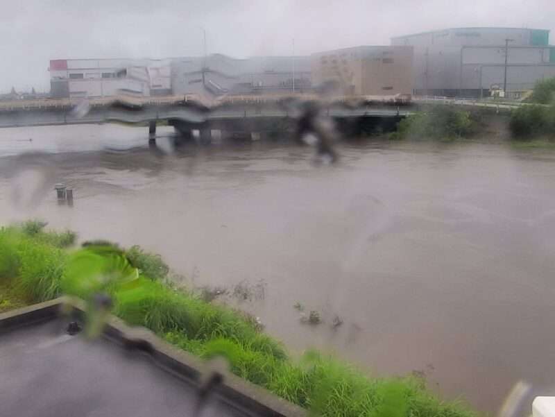 日光川古瀬ライブカメラ(愛知県愛西市古瀬町) 2025年7月17日 15:30 増水時