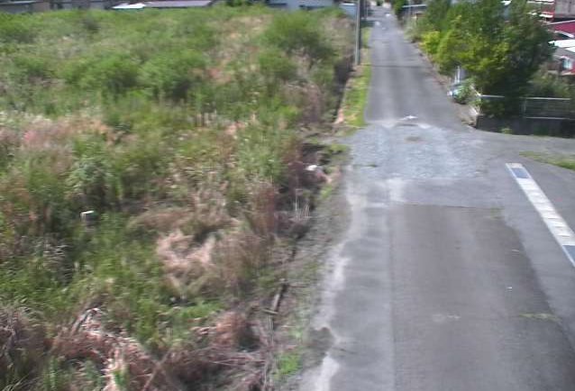 JR双葉駅西側ライブカメラは、福島県双葉町長塚のJR双葉駅西側に設置された駅西側付近が見えるライブカメラです。