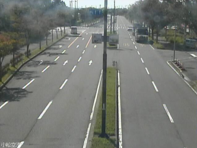 石川県道20号小松加賀線小松空港前ライブカメラは、石川県小松市安宅新町の小松空港前に設置された石川県道20号小松加賀線が見えるライブカメラです。