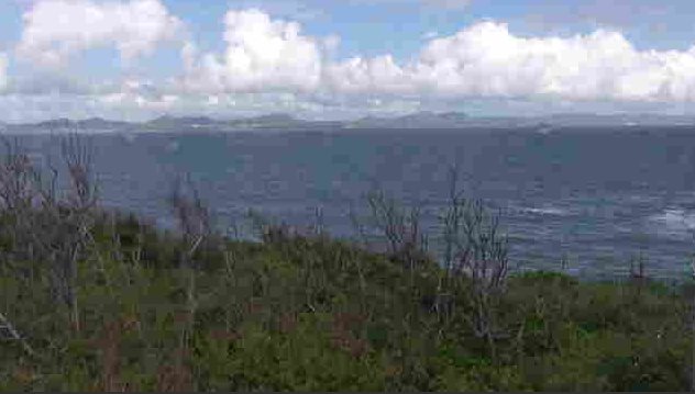 伊計島灯台ライブカメラは、沖縄県うるま市与那城の伊計島灯台に設置された金武湾が見えるライブカメラです。