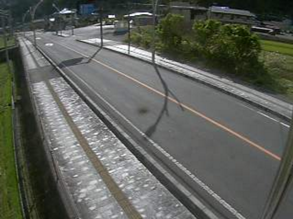 鳥取県道21号鳥取鹿野倉吉線三朝ライブカメラは、鳥取県三朝町三朝の三朝に設置された鳥取県道21号鳥取鹿野倉吉線が見えるライブカメラです。