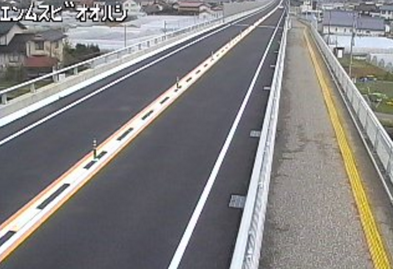 国道485号縁結び大橋ライブカメラは、島根県松江市東津田町の縁結び大橋に設置された国道485号(松江だんだん道路)が見えるライブカメラです。