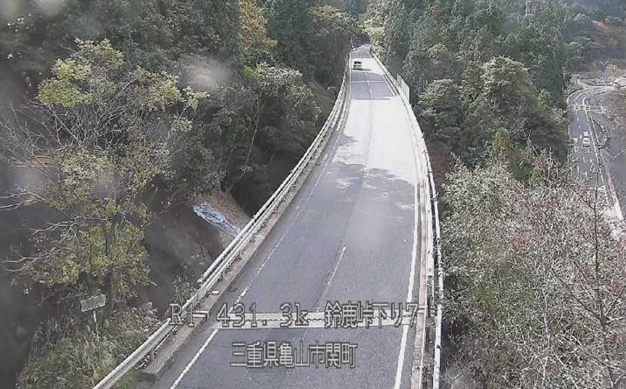 国道1号鈴鹿峠下り7ライブカメラ(三重県亀山市関町)