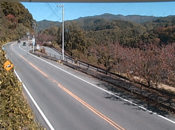 CEK中川村坂戸ライブカメラは、長野県中川村片桐の坂戸峡交差点付近に設置された国道153号(三州街道)が見えるライブカメラです。