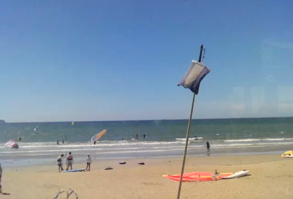 シーガルイン福間海岸波情報ライブカメラ(福岡県福津市西福間)