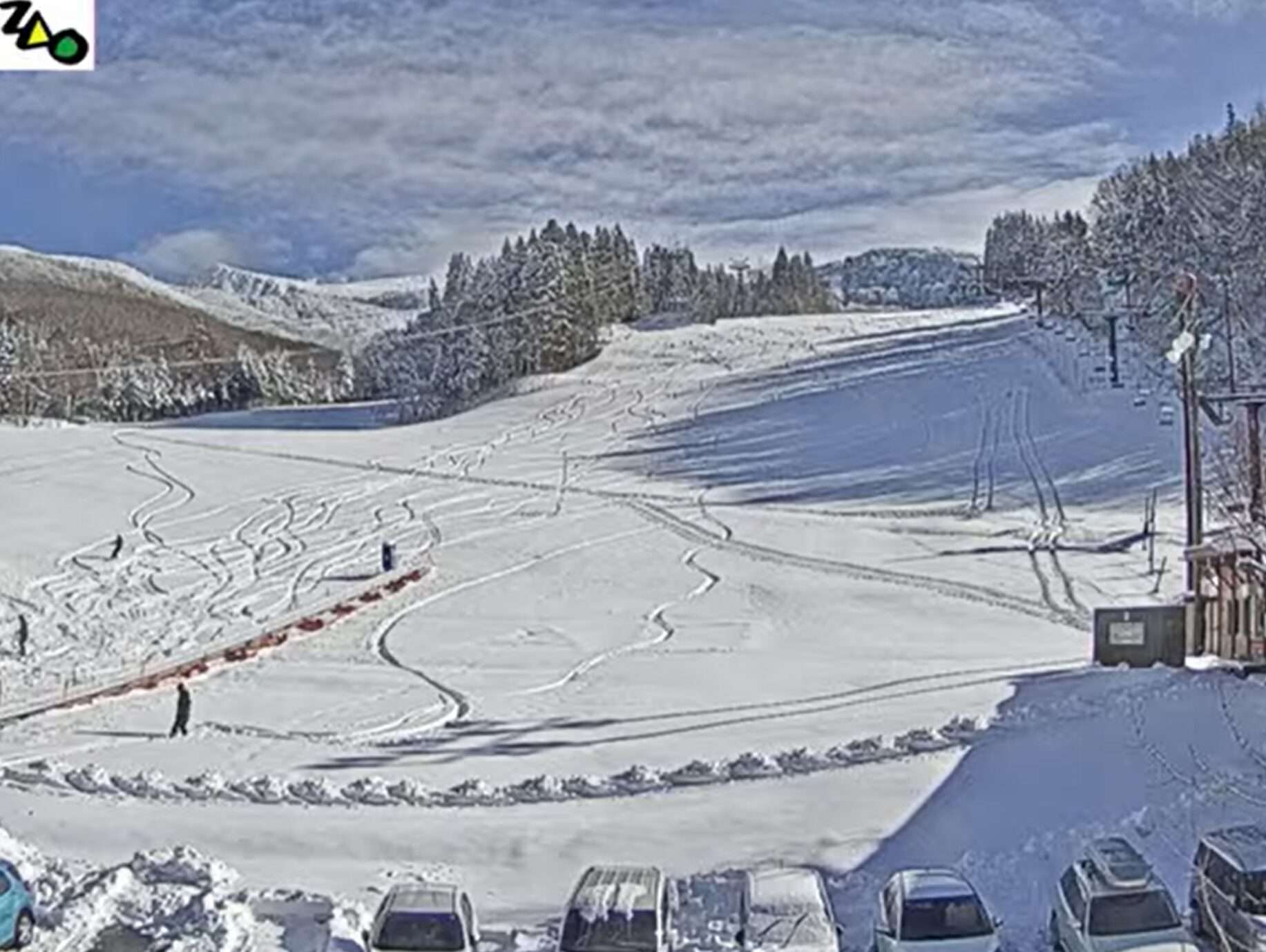 蔵王温泉スキー場横倉ゲレンデライブカメラ(山形県山形市蔵王温泉)