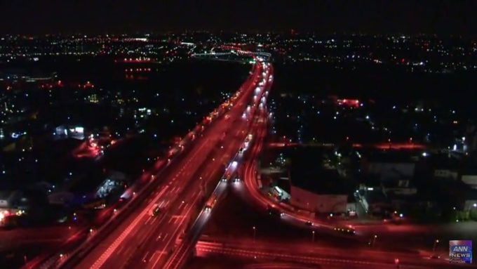 東名高速道路厚木付近ライブカメラ(神奈川県厚木市)