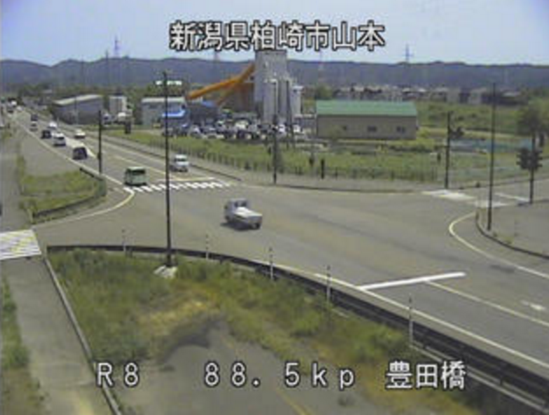 国道8号豊田橋ライブカメラ(新潟県柏崎市山本)