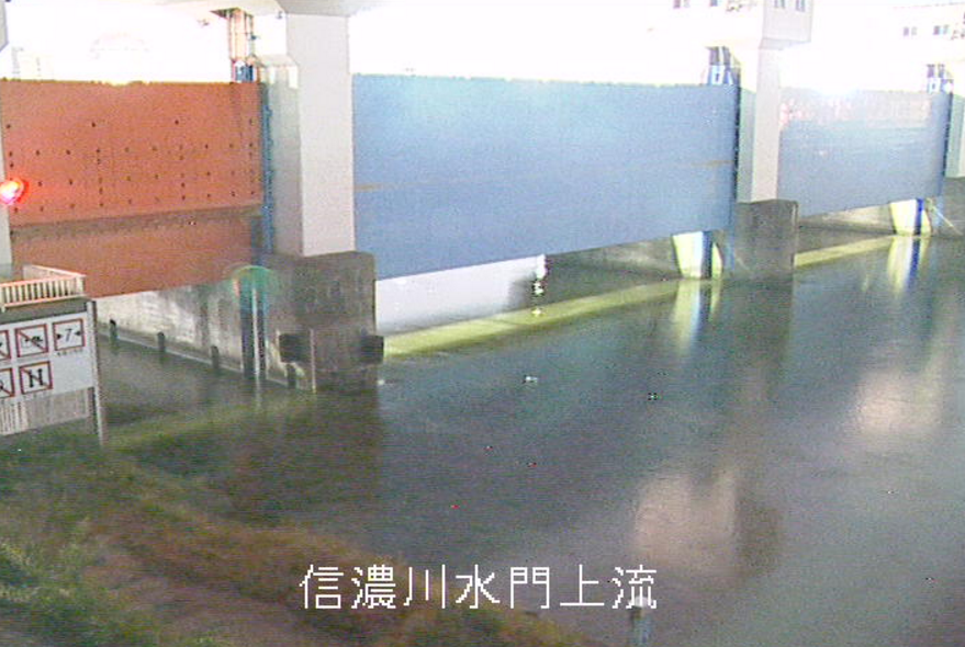 信濃川水門ライブカメラ(新潟県新潟市中央区)