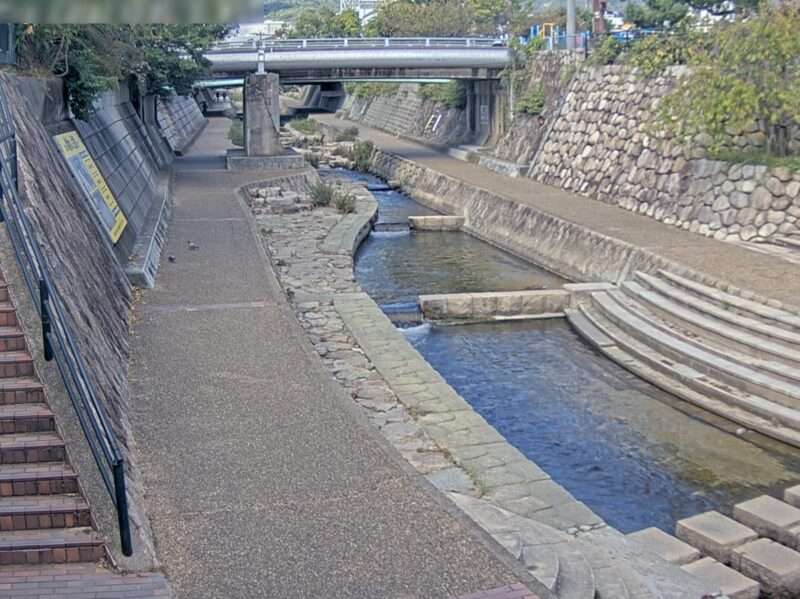 都賀川阪神本線大石駅ライブカメラ(兵庫県神戸市灘区)