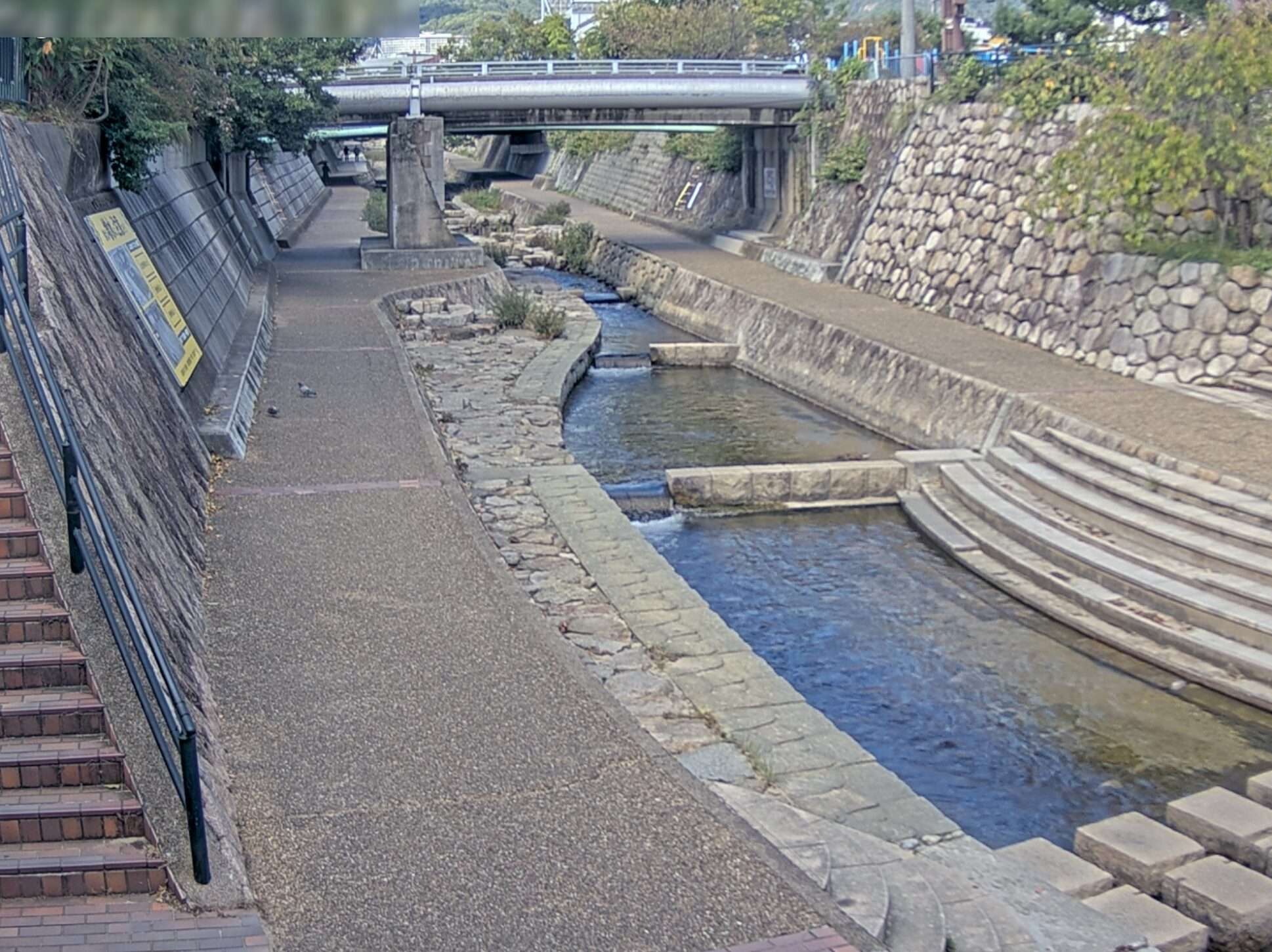 都賀川阪神本線大石駅ライブカメラ(兵庫県神戸市灘区)