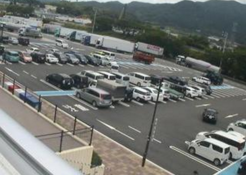 九州自動車道古賀サービスエリア上りライブカメラ(福岡県古賀市筵内)