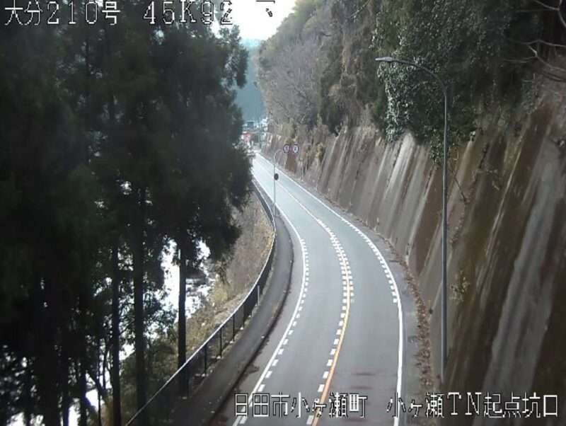 国道210号小ヶ瀬トンネル起点ライブカメラ(大分県日田市日高)