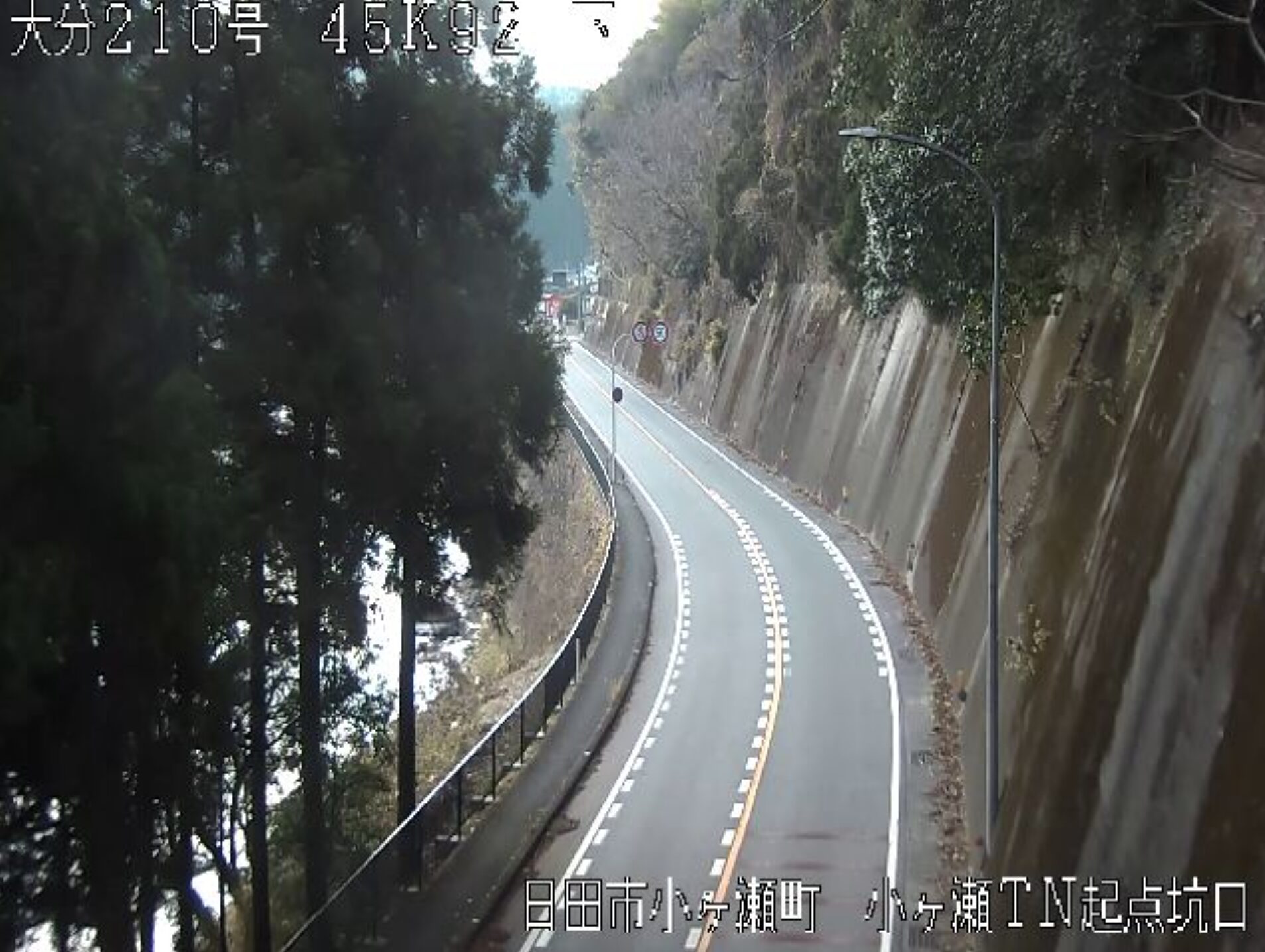 国道210号小ヶ瀬トンネル起点ライブカメラ(大分県日田市日高)