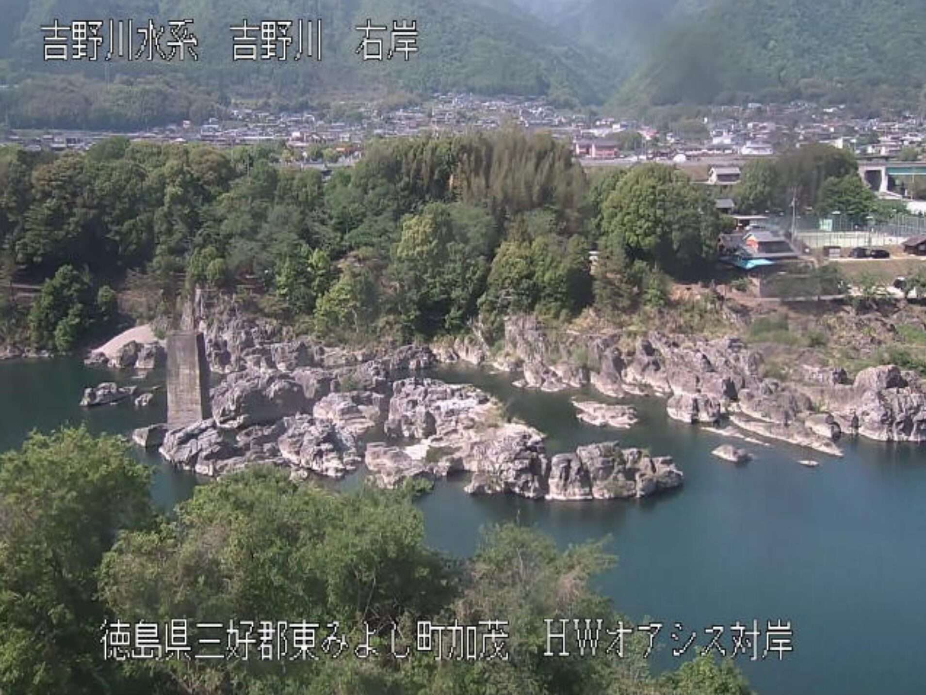 吉野川ハイウェイオアシス対岸ライブカメラ(徳島県東みよし町足代)