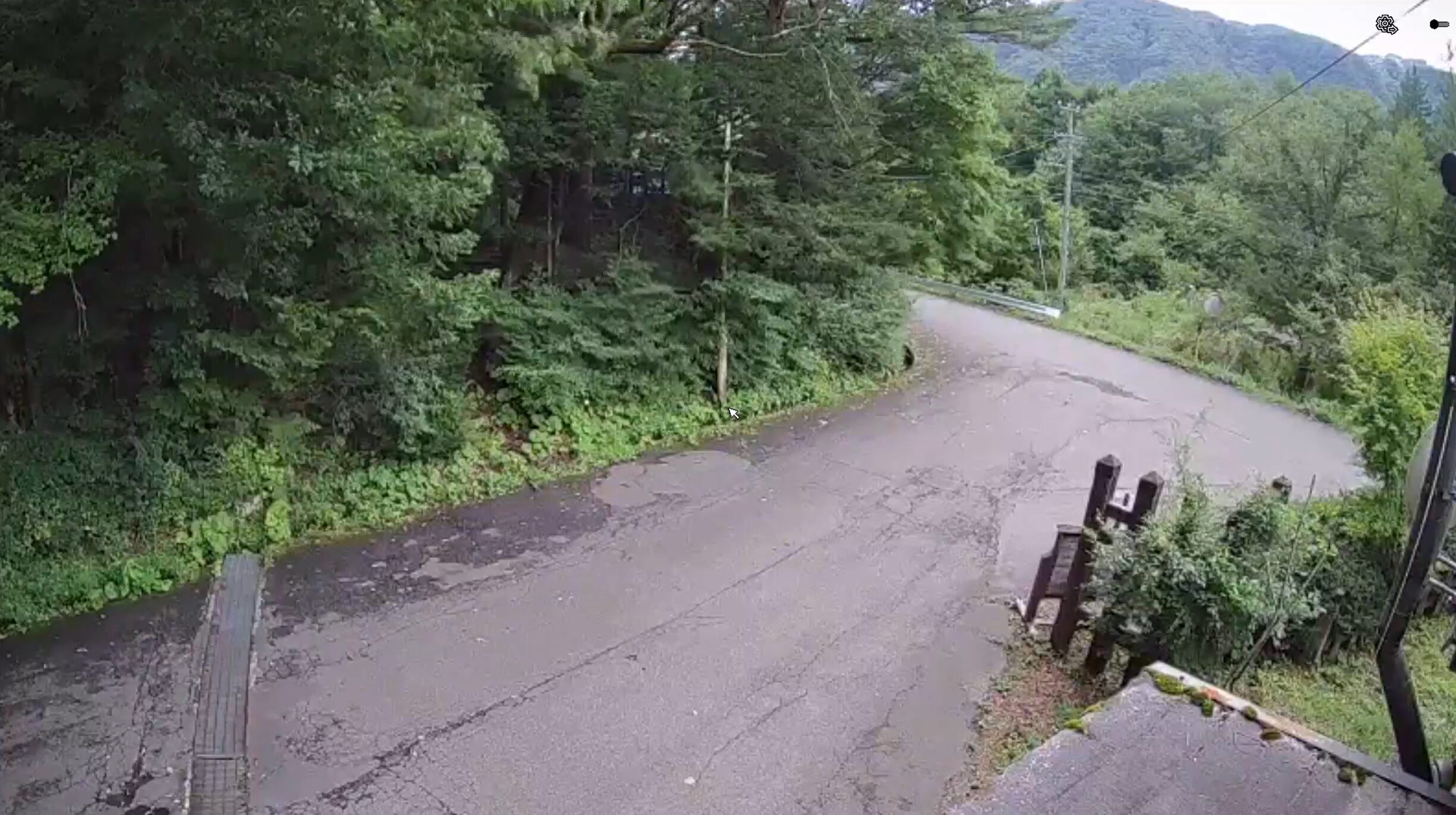 オリンポス三岳ライブカメラ(長野県木曽町三岳)