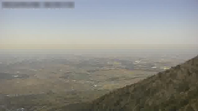 女体山山頂ライブカメラ(茨城県つくば市筑波)