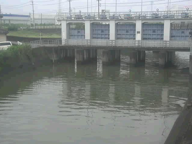 信濃川信濃川樋門ライブカメラ(愛知県東海市養父町)