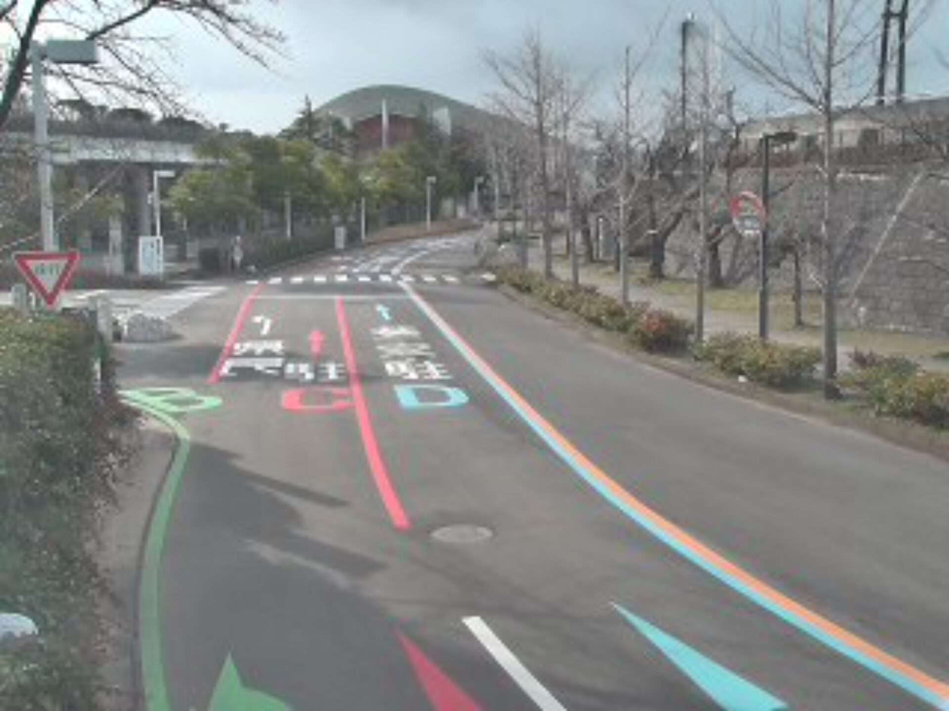 白山公園駐車場出入口ライブカメラ(新潟県新潟市中央区)