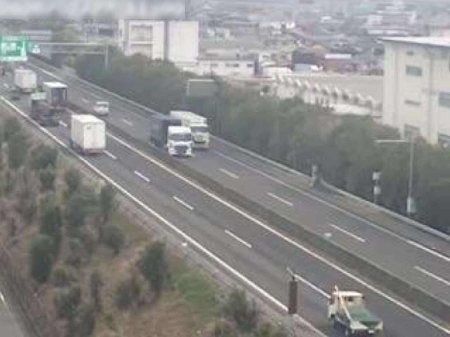 西名阪自動車道法隆寺インターチェンジ～郡山インターチェンジライブカメラ(奈良県河合町西穴闇)