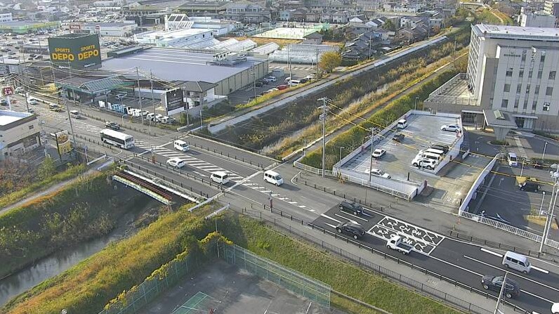 CTY国道1号三重県四日市庁舎前ライブカメラ(三重県四日市市新正)