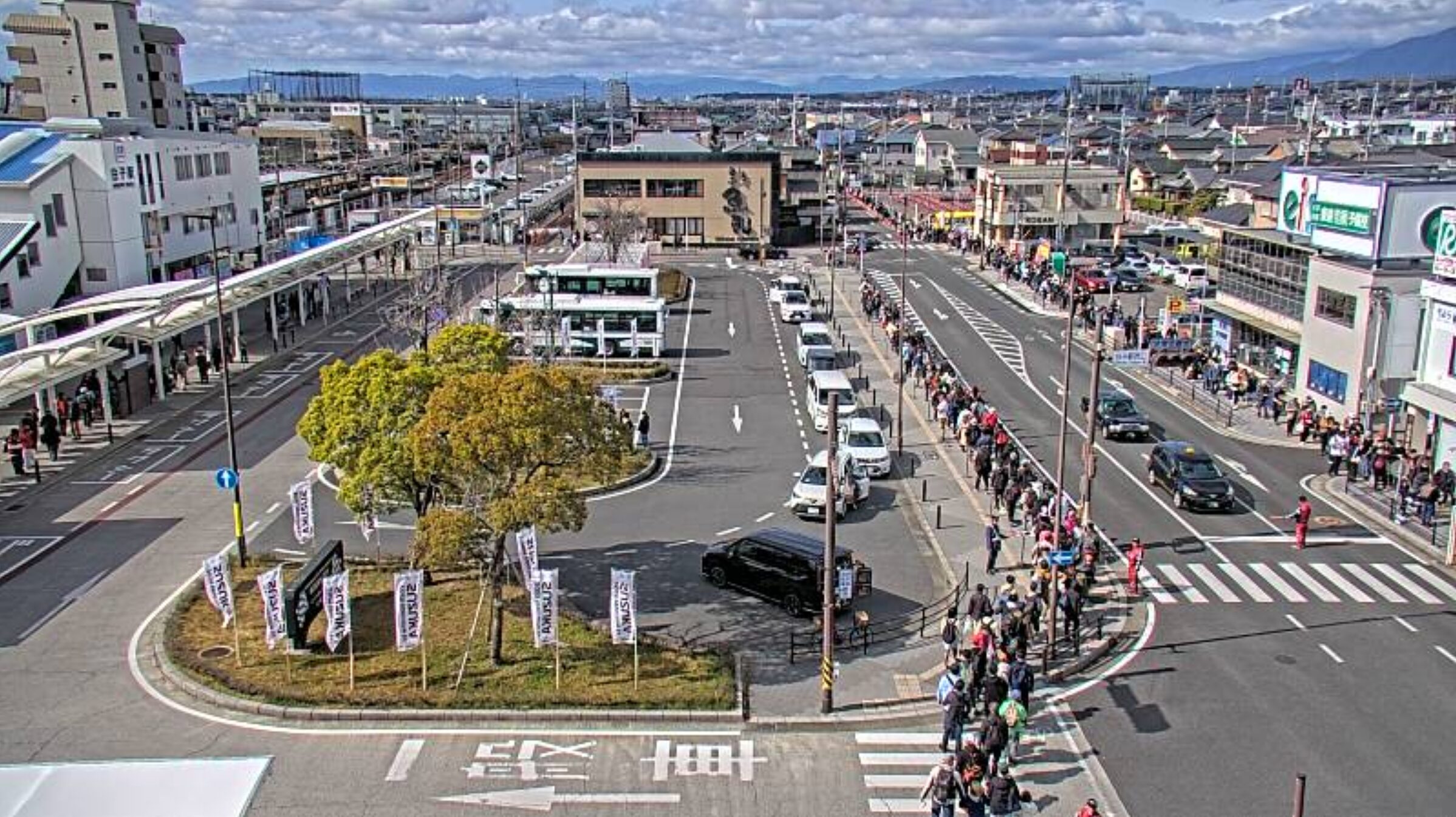CTY白子駅西ロータリーライブカメラ(三重県鈴鹿市白子駅前)