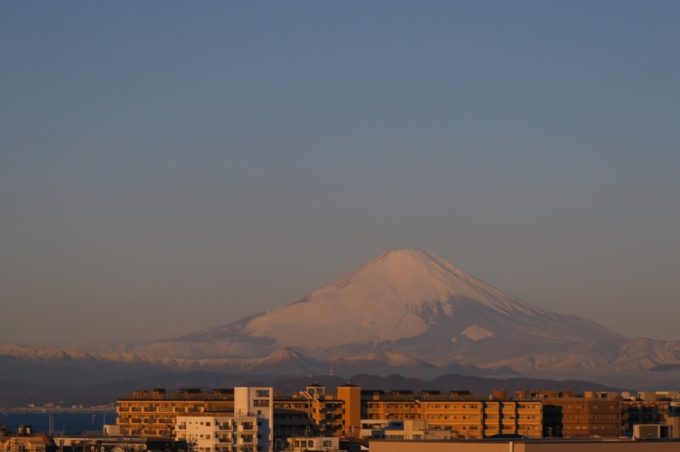 湘南モノレール湘南江の島駅富士山ライブカメラ 神奈川県藤沢市片瀬 ライブカメラdb