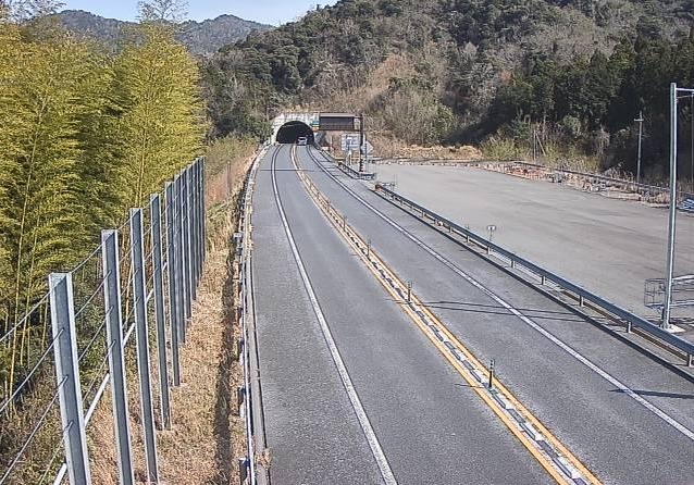 大師山トンネル京丹後側山陰近畿自動車道ライブカメラ(京都府宮津市須津)