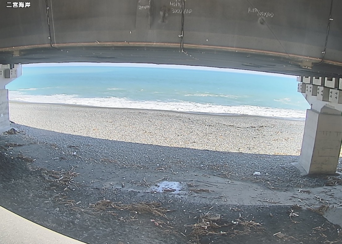 二宮海岸津波監視ライブカメラ(神奈川県二宮町山西)
