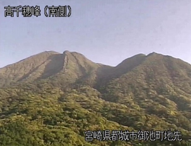 高千穂峰南斜面ライブカメラ(宮崎県都城市御池町)