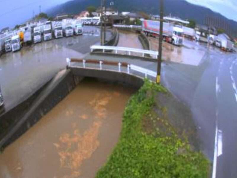 不動川藤町川合流部ライブカメラ(福岡県久留米市善導寺町飯田)2025年10月4日時分 大雨河川増水時 氾濫危険水位