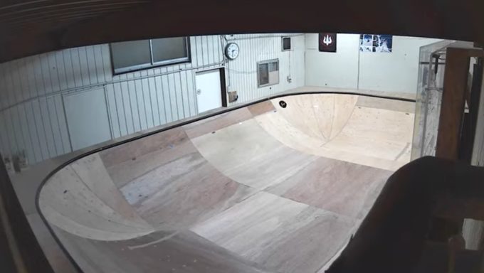 USAガレージスケートランプライブカメラ(神奈川県藤沢市鵠沼海岸)