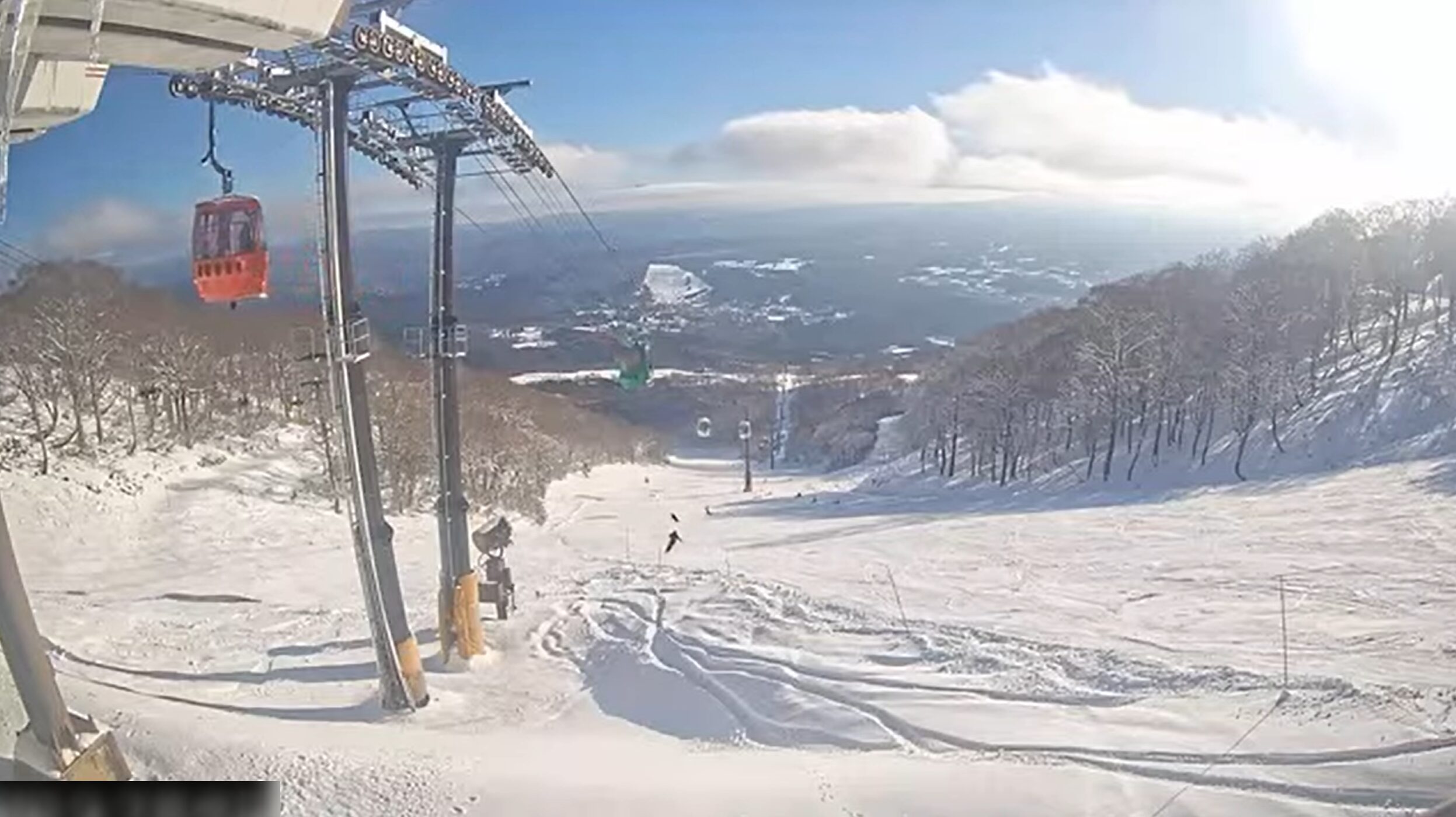 高鷲スノーパークゴンドラ山頂ダイヤモンドコースライブカメラ(岐阜県郡上市高鷲町西洞)