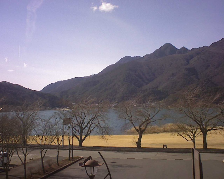 富士五湖TV道の駅かつやま河口湖ライブカメラ(山梨県富士河口湖町勝山)