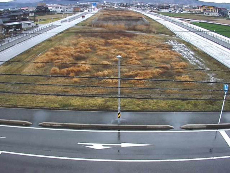 富山県道57号高岡環状線六家ライブカメラ(富山県高岡市六家)