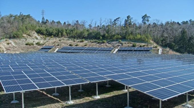 いちご土岐鶴里町柿野東ECO発電所ライブカメラ(岐阜県土岐市鶴里町柿野)