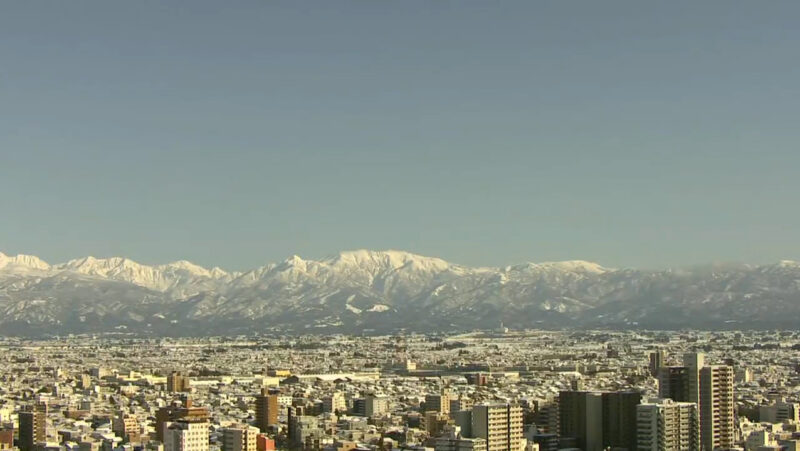 富山市役所展望塔立山連峰南側ライブカメラ(富山県富山市新桜町)