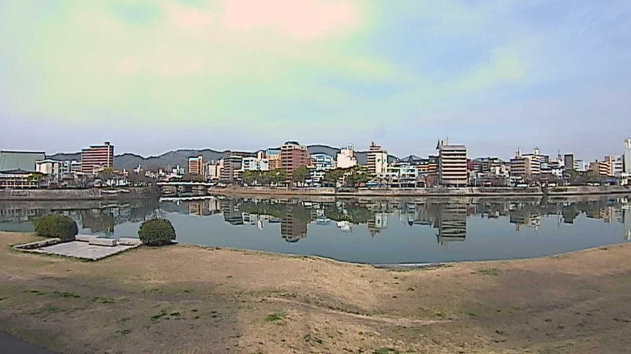 旧太田川3.8KP左岸ライブカメラ(広島県広島市中区)
