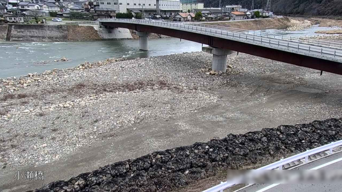 成羽川小瀬橋ライブカメラ(岡山県高梁市落合町阿部)
