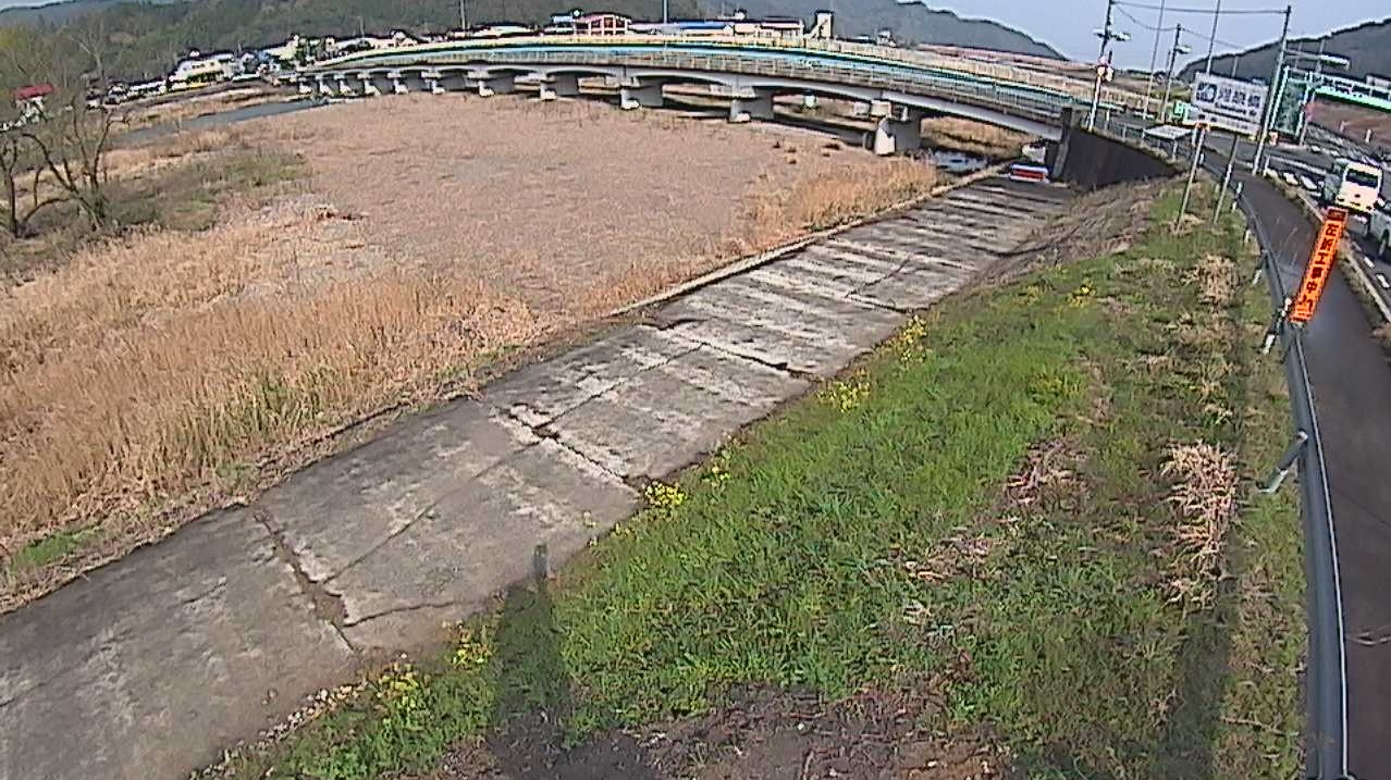 千代川16.8KP右岸ライブカメラ(鳥取県鳥取市河原町徳吉)