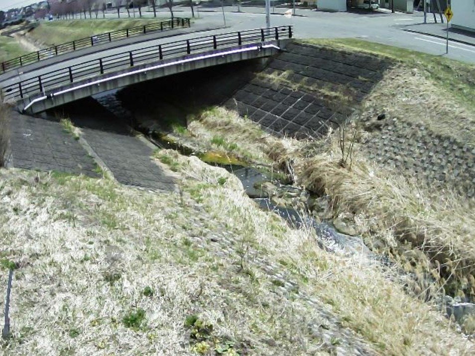 五号川1.3KPライブカメラ(北海道旭川市西御料4条)